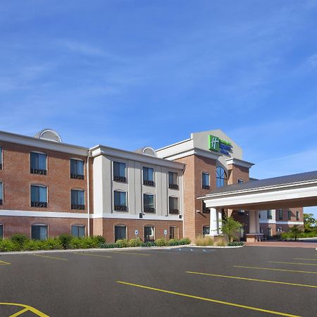 Holiday Inn Express Niles By Ihg Luaran gambar