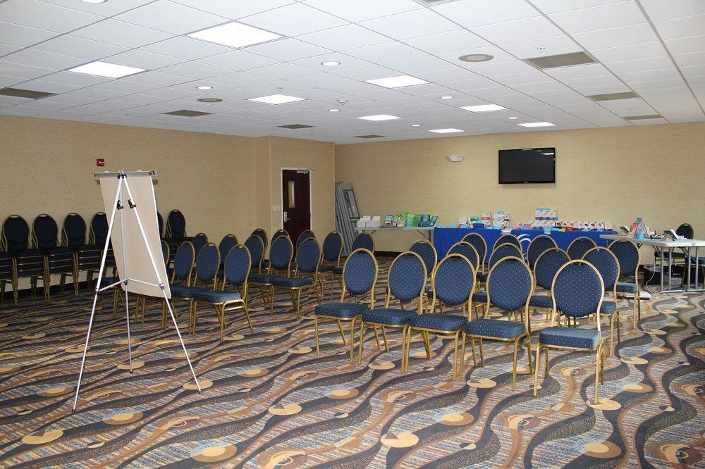 Holiday Inn Express Niles By Ihg Luaran gambar