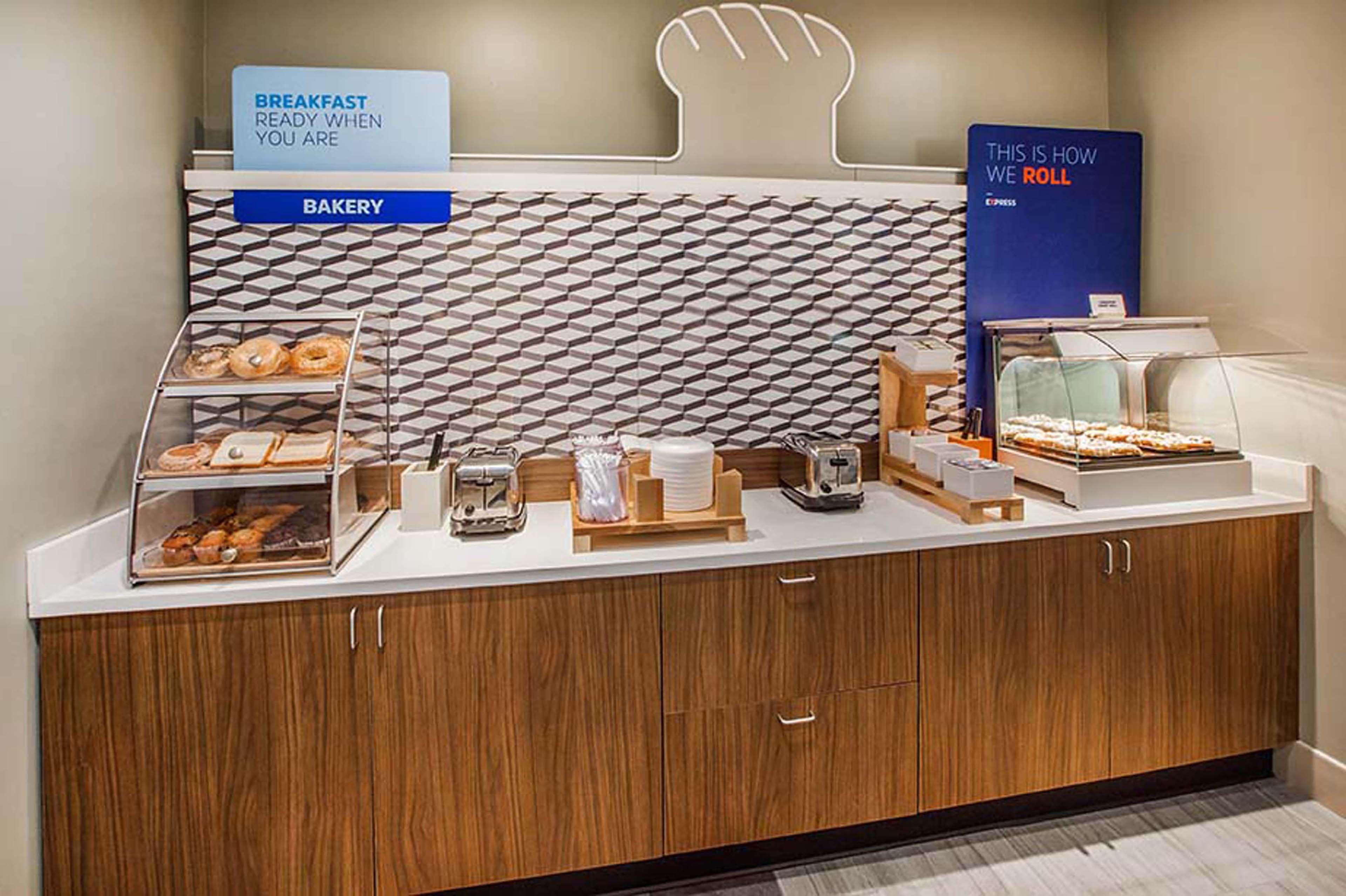 Holiday Inn Express Niles By Ihg Luaran gambar