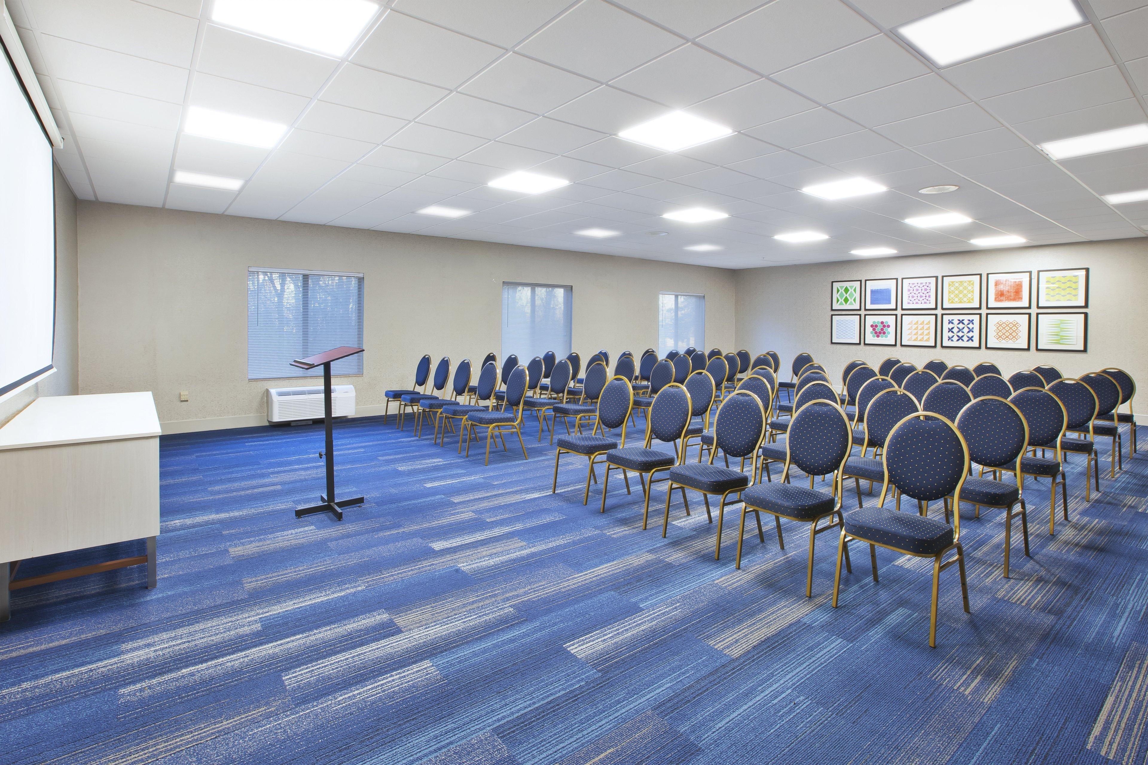 Holiday Inn Express Niles By Ihg Luaran gambar