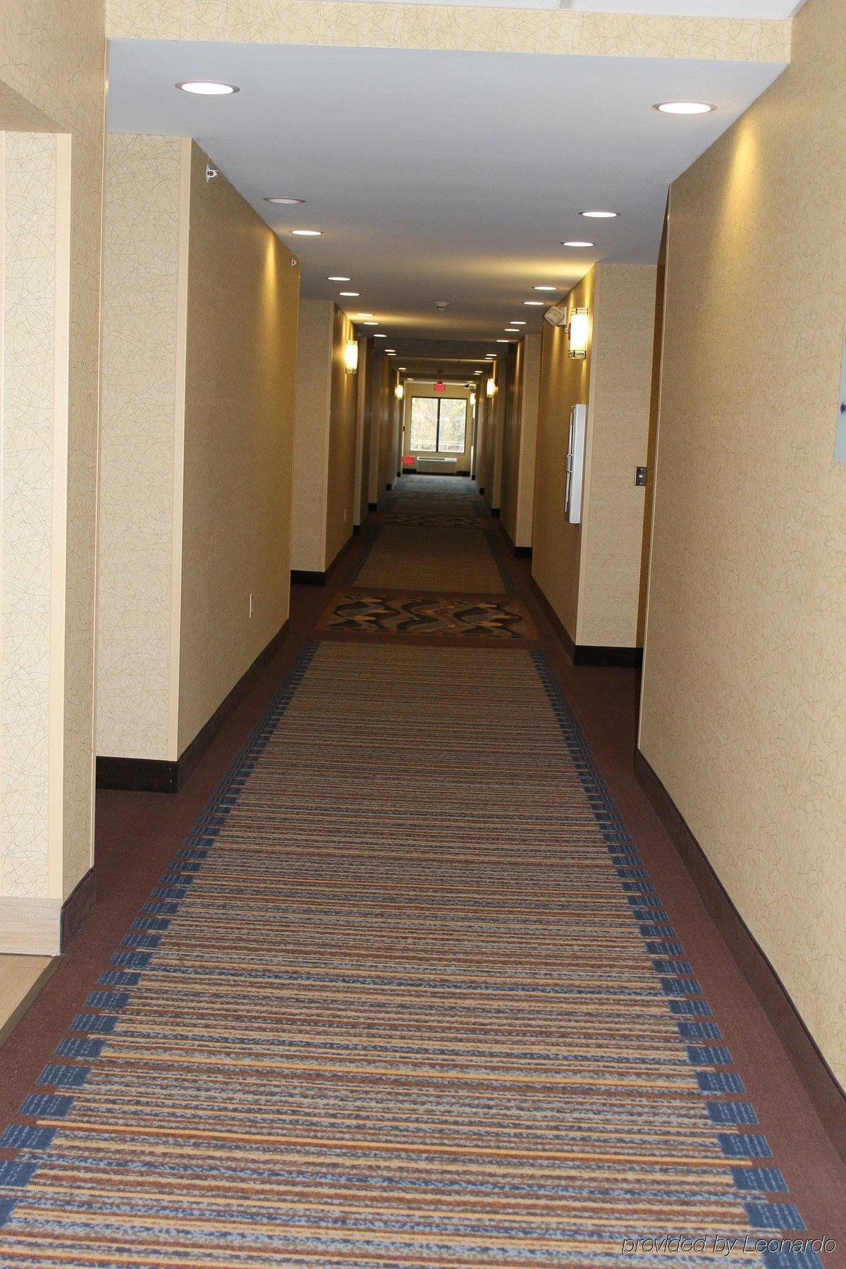 Holiday Inn Express Niles By Ihg Dalaman gambar